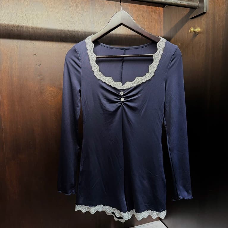 Navy Suit — bodysuit xanh sapphire viền ren trắng — ảnh 3