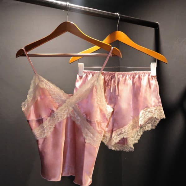 Pearl Set Hồng Đỗ — satin phối ren — ảnh 9